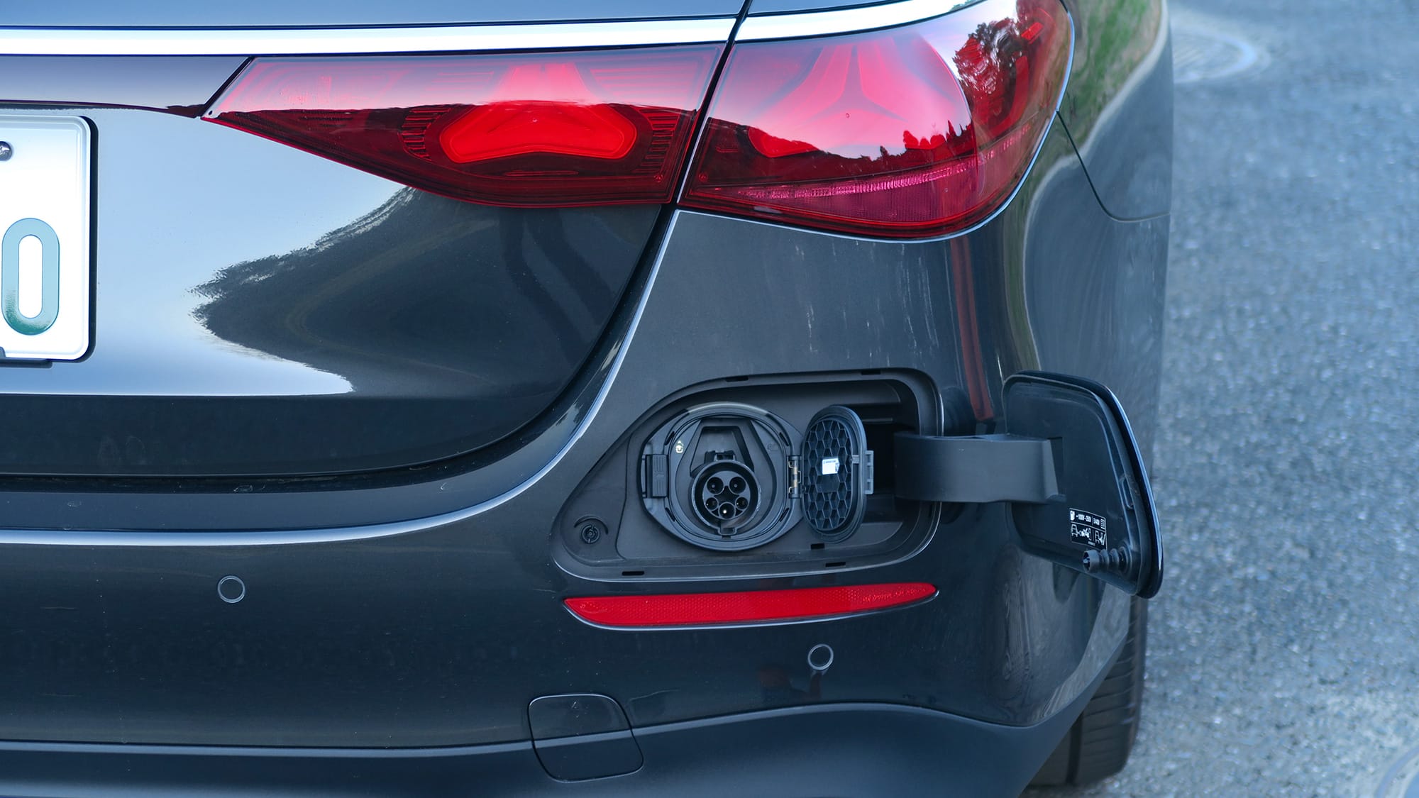 2026년형 벤츠 E클래스 플러그인 하이브리드(PHEV) 분석 이미지 1